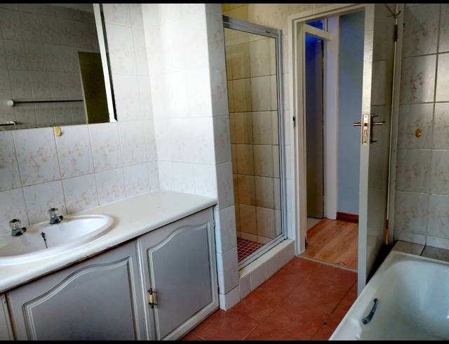 3 BEDROOM HOUSE FOR SALE IN BRACKENDOWNS